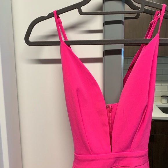 L’ATISTE hot pink low cut romper. - Picture 6 of 7